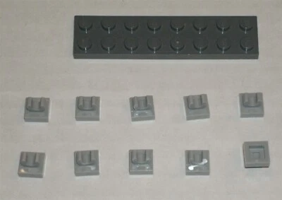 LEGO NEW 1x1 Light Bluish Grey Tile Clip (Raised "C") (10x) 6071229 Brick 15712