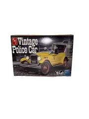 AMT 1927 Ford T Vintage Police Car 1/25 Scale Sealed Model Kit