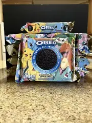 POKÉMON OREOS!!! TEN BRAND NEW BOXES!!! WHICH WILL YOU FIND? MEW??