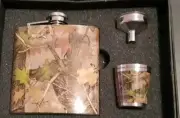 Flask Camo Stainless Steel 2 Cups and Funnel