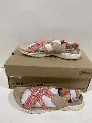 Woman's Sandals Clarks Amanda Ease Size 9 Orange
