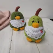 Hand crochet Duck Pear Stuffed toys Plush toys Animal toy Gift for Mom GrandMom