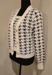 NWT Wind & Willow Sz XS 2 Pc Fuzzy Soft Cardigan Sweater Black White Houndtooth