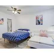 Private Ocean Dr Apt W/2 Queen Beds, Steps 2 Beach