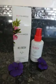 My clarins re-fresh hydrating beauty mist new in box full size 3.4oz