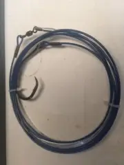2 X 296kg [650lb] land based shark trace 12/0 circle hook