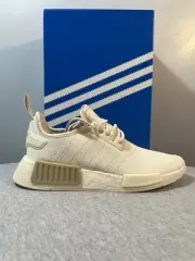 Adidas NMD_R1 W Wonder White Athletic Running Women's Shoe Size 7 IE9076
