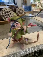 1990 Annalee 6" Robin Hood Mouse Bow Arrows Bag #2008 w/ Tag!