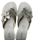 Clarks Cloudstepper Brinkley Floral Sandals Flip Flop Women 8M Pewter Adjustable