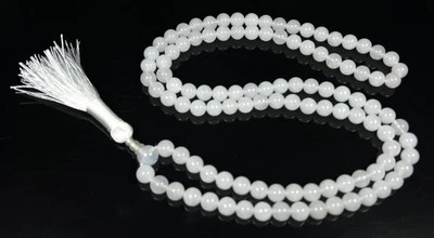 Handmade Pure White Agate Mala Beads Necklace – 8mm 108 Beads – Crown