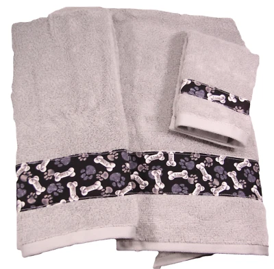 Three Piece Towel Set – Dog Bone and Paws Fabric Border