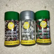 New Wilton Holiday Christmas Cupcake Sprinkles Decorator Lot