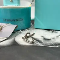 在飛比找PopChill優惠-[二手] Tiffany 925純銀鏤空愛心戒指