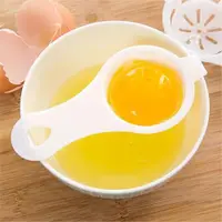在飛比找ETMall東森購物網優惠-創意蛋清分離器雞蛋過濾器分蛋器廚房烘焙蛋黃蛋白分離工具