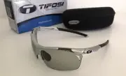 TIFOSI tempt Matte Silver fototec Sunglasses