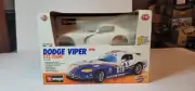 Bburago Model Car 1996 Dodge Viper Metal Kit 1:18 - White