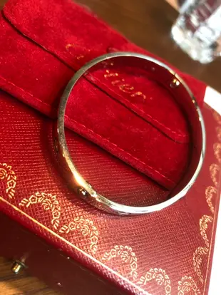 Cartier 卡地亞 18K LOVE 系列手環 (尺寸18)