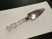 AUTHENTIC SIGNED LISMORE WATERFORD CRYSTAL PIE CAKE SERVER