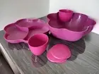 Tupperware entertainment serving bowls set, in dark purple