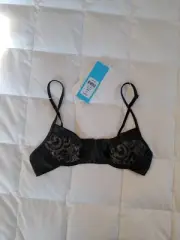 Beach Bunny “Harper” Size S Black Bikini Top Underwire/Gold Lace/Cutouts NWT