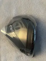 Taylor Made QI10 driver head only 10.5 Still In Plastic