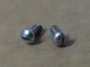 Triumph Tiger Cub H687 Front Number Plate To Bracket Screw x2 '