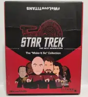 Star Trek: The Next Generation Titans Vinyl Mini Figure x20 Full Box *Brand New*