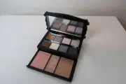 too faced glamour to go eye shadow blush bronzer pocket palette RARE HTF Vintage