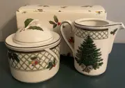 Mikasa’s Heritage Christmas Story Pattern CAB08 4" Cream & Sugar With Lid