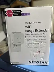 NETGEAR EX6110 Wall-plug Wi-Fi Range Extender 1.2Gbps - White (AC1200) - NEW