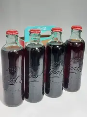 2011 Coca Cola 125th Anniversary Hutchinson Bottle 4-pk with Carrier full bottle