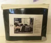 D STUDIO ZELLA FULL BEDSKIRT 54 in x 75 in x 18 in RN 58909 BRAND NEW!