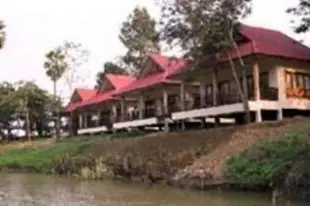 烏泰河湖度假村酒店