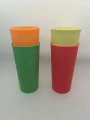 Set Of 4 Tupperware 8oz Glasses NEW