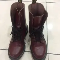 在飛比找蝦皮購物優惠-Dr. Martens 1490 10孔 櫻桃紅