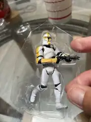 STAR WARS SAGA CLONE TROOPER OFFICER YELLOW Commander 30th Figure