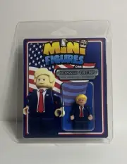 FireStarToys/Minifigures’ Custom Donald Trump NEW/VHTF