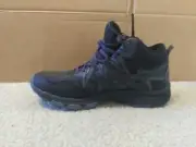 Size 8.5 - ASICS GEL-Venture 8 MT Black