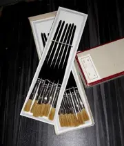 SOLO HORTON 2176 Fine select red sable Hair Stroke Brush 1 Dozen 3/8 in size
