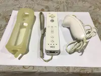 在飛比找Yahoo奇摩拍賣-7-11運費0元優惠優惠-Wii / WiiU Remote 原廠左/右手把 控制器 