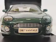 Maisto 1/18 - Aston Martin DB7 Vantage A.M Green Metallic Diecast Model Car