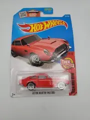 Hot Wheels 2015 Aston Martin 1963 DB5 Then and Now 1/10 Mattel 101/250