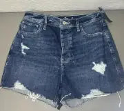 NEW Women’s Hollister Curvy Ultra High Rise Mom Shorts Distressed 3” Sz 3 / 26