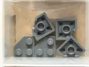 LEGO Parts - Dark Bluish Gray Wedge, Plate 2 x 2 Cut Corner - No 26601 - QTY 5
