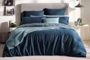 SHERIDAN BARKER DOUBLE QUILT COVER SET IN BAY LEAF FULLY REVERSIBLE BRAND NEW