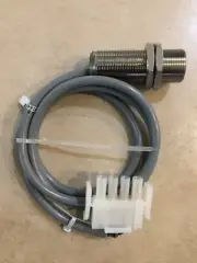 Proximity Sensor, Steris 400 and Steris 444 Washer/Disinfector P117903-111