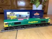 Bachmann Collectors Club 32-726K Freightliner Class 66 Diesel Loco 66540 Ruby