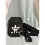 ADIDAS TREFOIL 餅乾包 BAG 黑色 小腰包 愛迪達 側背包 小包 方形包 DV2405