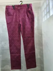 Millers Ladies patterned pants size 16, NWT, cotton and elastane