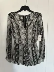 Volcom Women’s XS Romper Shorts Long Sleeve Top V-Neck Back Zip Blk/Wht Boho NWT